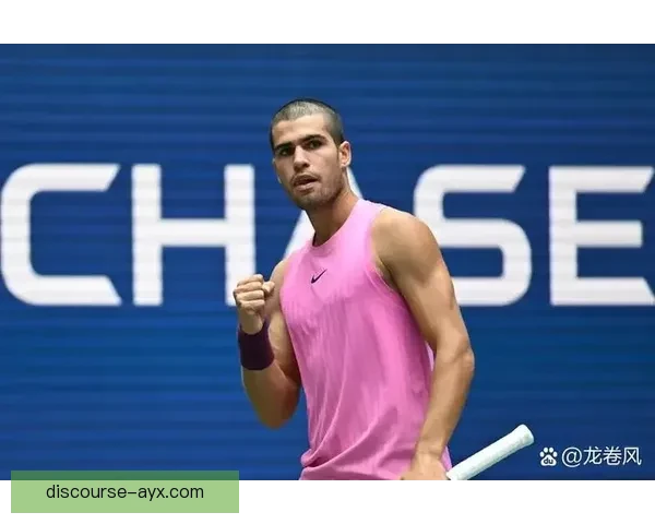 新一轮网球大师赛激战正酣 各大名将争夺年度冠军席位